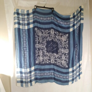 Abercrombie and Fitch New York Scarf Wrap